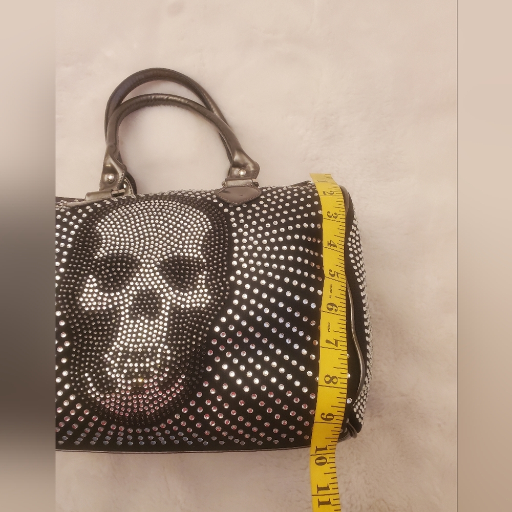 New Lany Rhinestone Skully Handbag - Picture 4 of 13